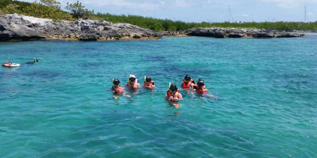 isla-mujeres-snorkeling-tours3
